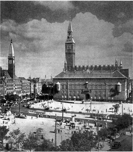 Копенгаген. Ратуша, 1892—1905 гг. М. Нюроп