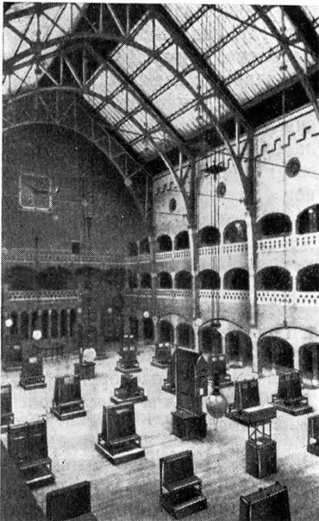 Амстердам. Биржа, 1897-1903 гг. Х.П. Берлаге. 